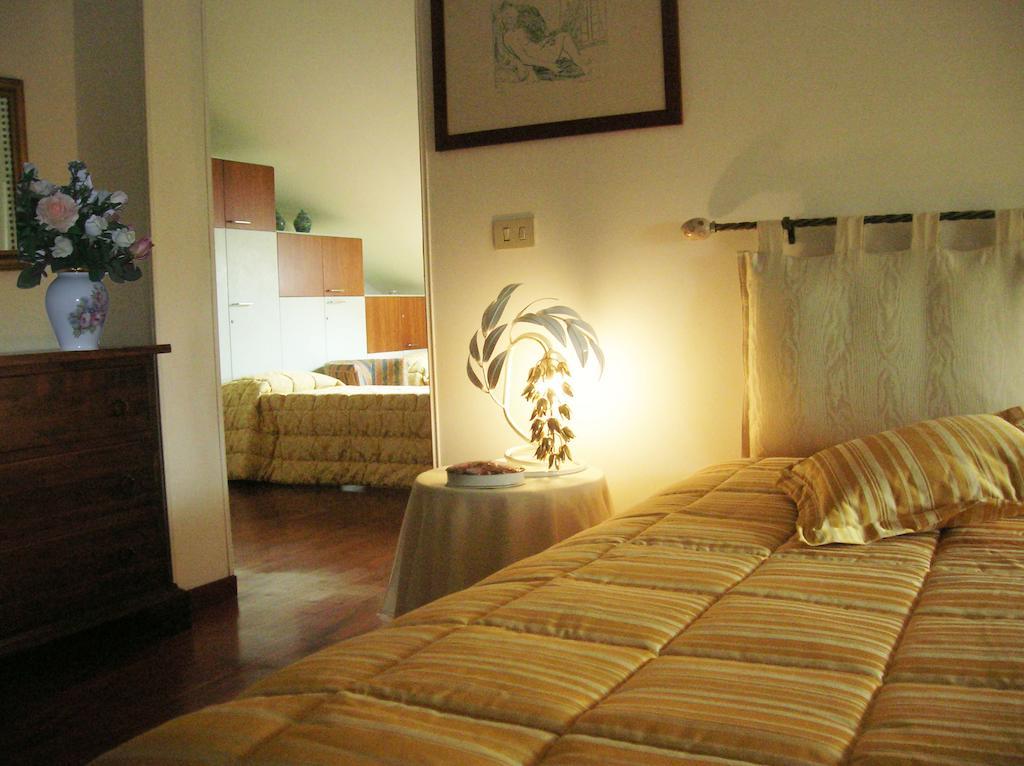 B&B Anna Монкальери Номер фото